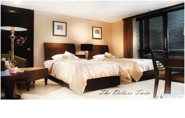 The Palais Hotel Dago Bandung Exterior foto